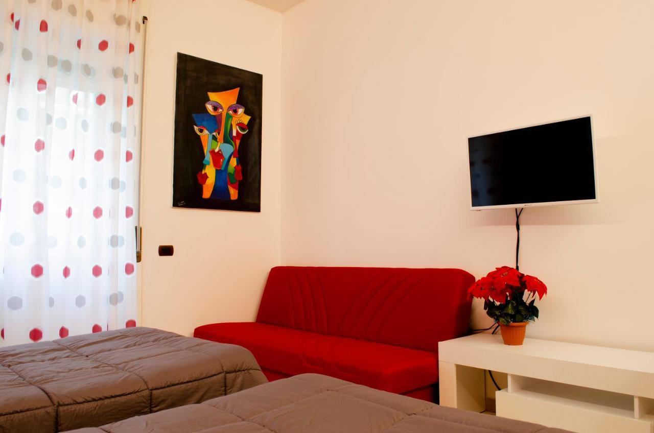 Primopiano Holiday House Salerno Luaran gambar