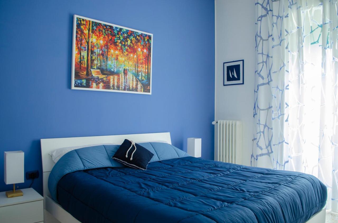 Primopiano Holiday House Salerno Luaran gambar