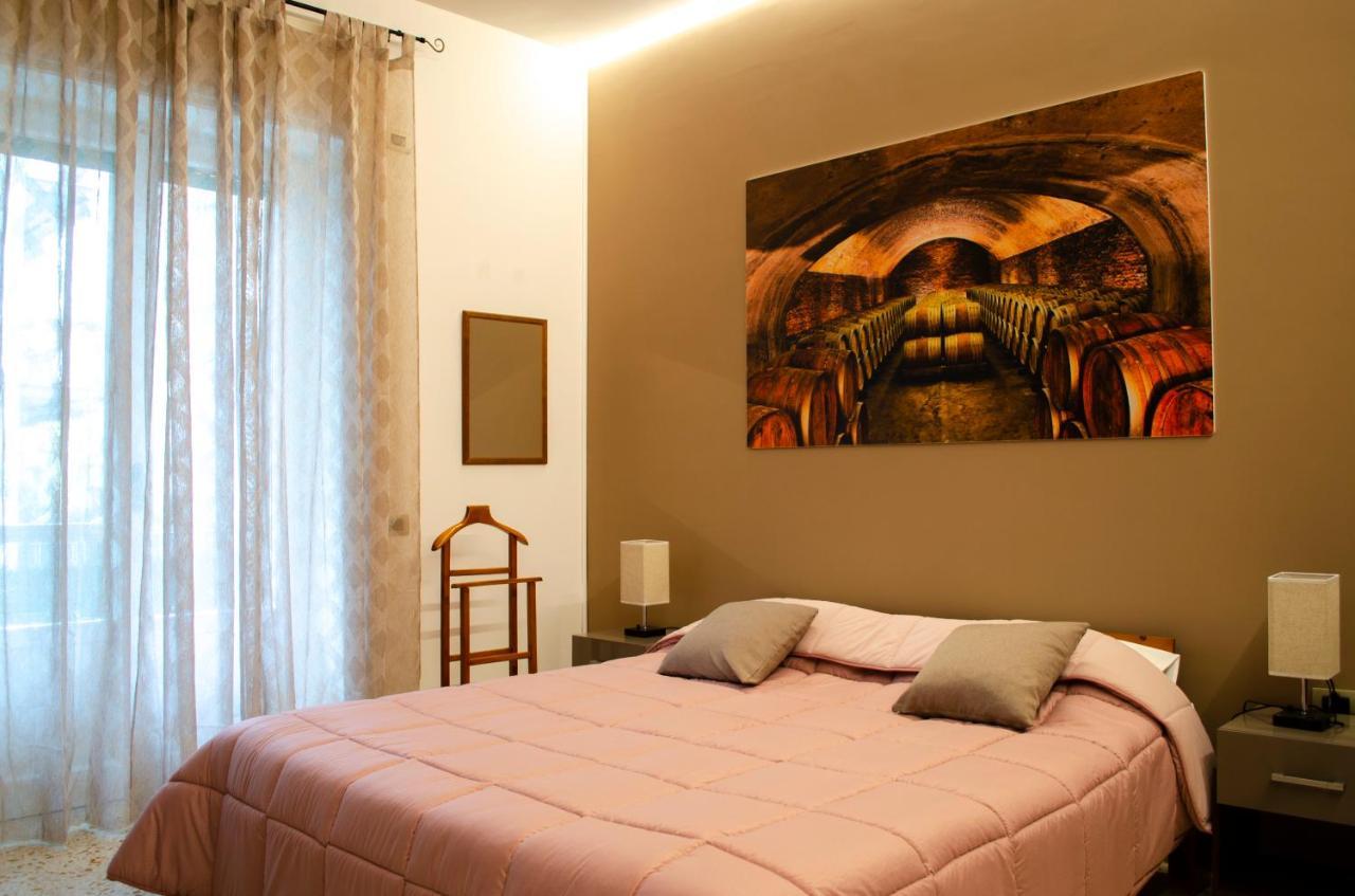 Primopiano Holiday House Salerno Luaran gambar